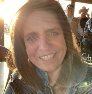 Meet your Posher, Kelly